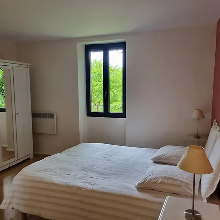 Grande Maison De Avec Piscine Privee Pour 12 Personnes Max بيت للعطل
